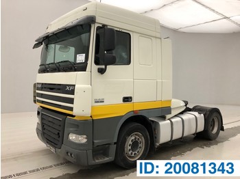 Tractor unit DAF XF105.460 Space Cab