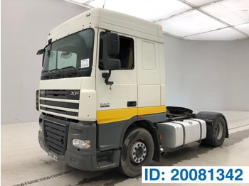 Tractor unit DAF XF105.460 Space Cab