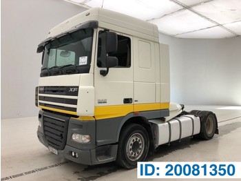 Tractor unit DAF XF105.460 Space Cab