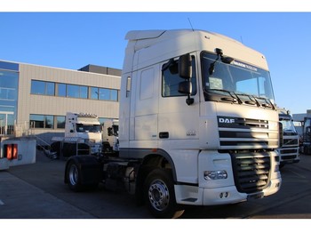 Tractor unit DAF XF105.460 + intarder + manual: picture 1