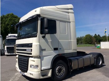 Tractor unit DAF XF105 4x2: picture 1