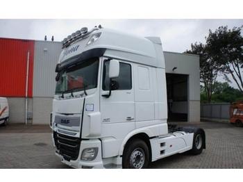 Tractor unit DAF XF106-510 Super Spacecab Automatic Retarder 2014: picture 1