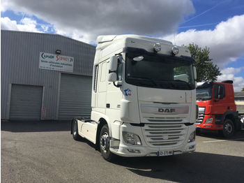 Tractor unit DAF XF460: picture 1