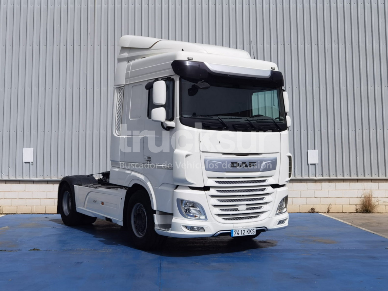 Tractor unit DAF XF530FT: picture 3