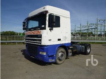 Tractor unit DAF XF95: picture 1