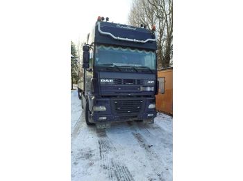 Tractor unit DAF XF95: picture 1