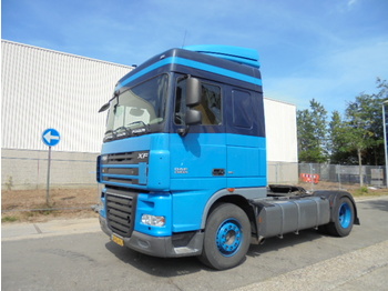 Tractor unit DAF XF 105-410: picture 1