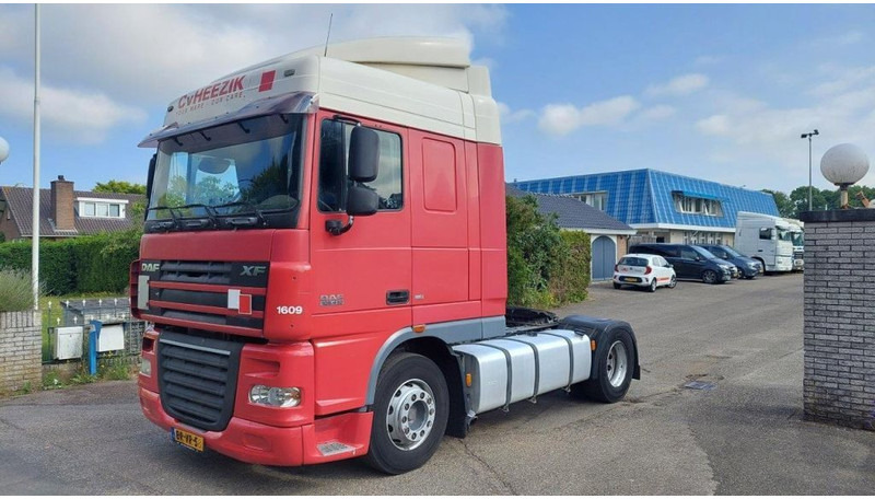 Tractor unit DAF XF 105 410 4x2: picture 2