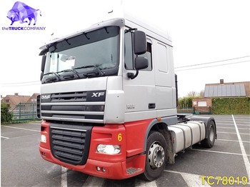 Tractor unit DAF XF 105 410 INTARDER: picture 1
