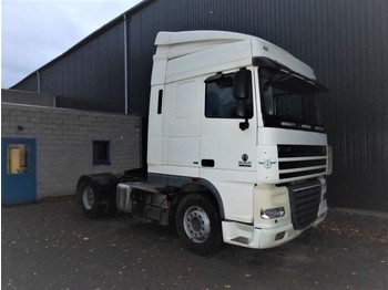 Tractor unit DAF XF 105.410 XF105 410 SPACECAB