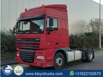 Tractor unit DAF XF 105.410 manual
