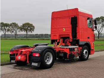 Tractor unit DAF XF 105.410 manual