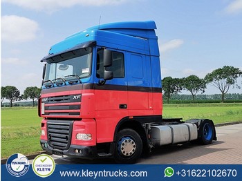 Tractor unit DAF XF 105.410 spacecab lowdeck: picture 1