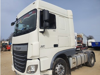 Tractor unit DAF XF 105 460