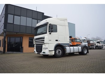Tractor unit DAF XF 105.460 * EURO5 * MANUAL * 4X2 * 2 TANK *: picture 1