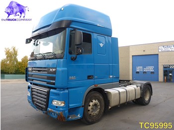 Tractor unit DAF XF 105 460 Euro 5: picture 1