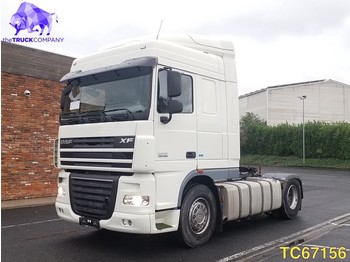 Tractor unit DAF XF 105 460 Euro 5 INTARDER