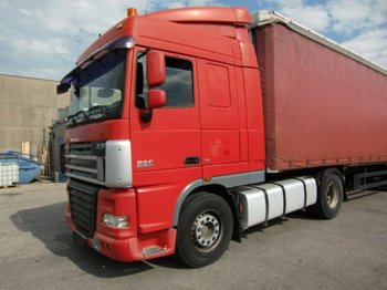 Tractor unit DAF XF 105-460 SC Retarder, EURO5 Schaltgetriebe