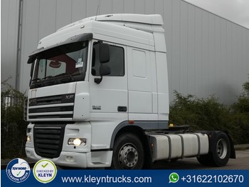 Tractor unit DAF XF 105.460 manual
