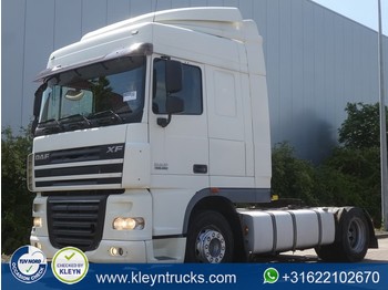 Tractor unit DAF XF 105.460 manual intarder: picture 1