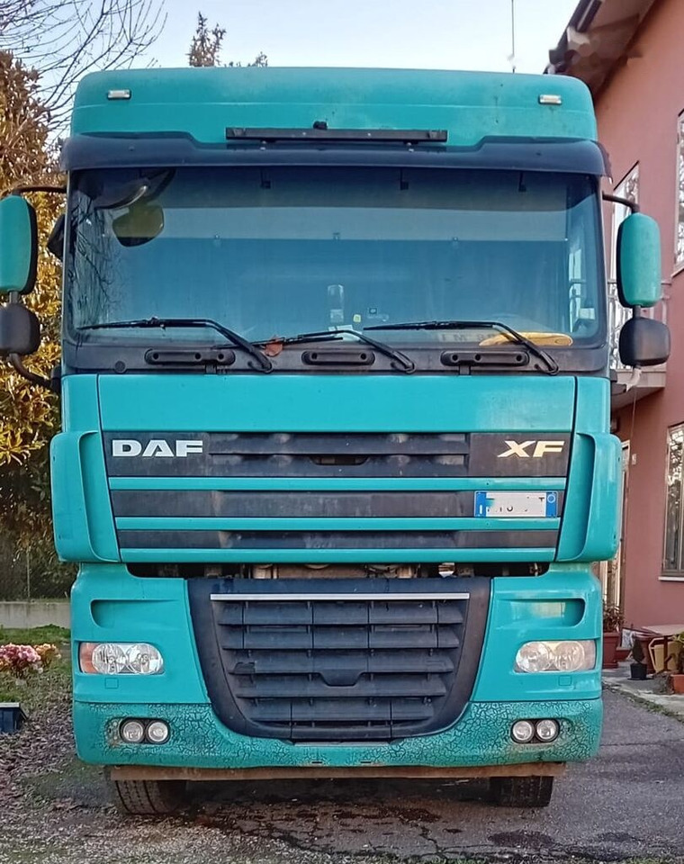 Tractor unit DAF XF 105 510: picture 3