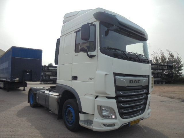 Tractor unit DAF XF 430: picture 3