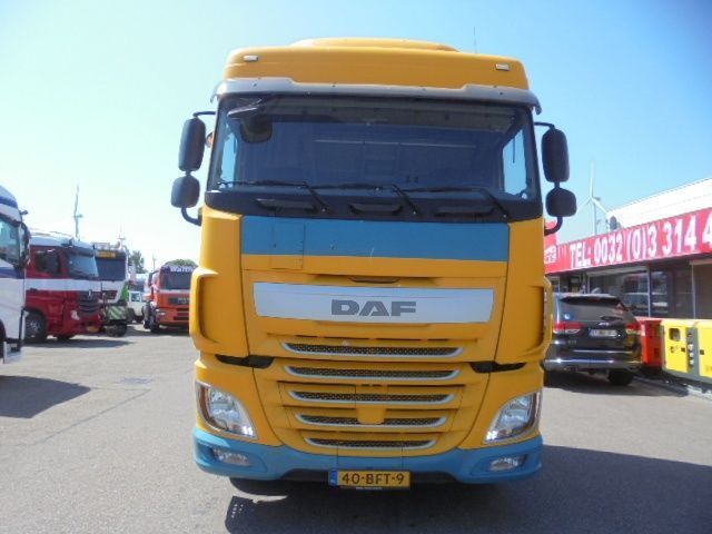 Tractor unit DAF XF 440: picture 2
