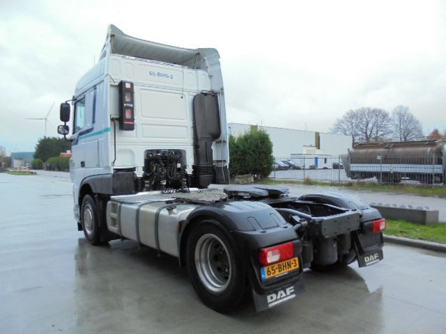 Tractor unit DAF XF 440: picture 5