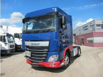Tractor unit DAF XF 440 Space Cab Retarder ADR 400tkm: picture 1