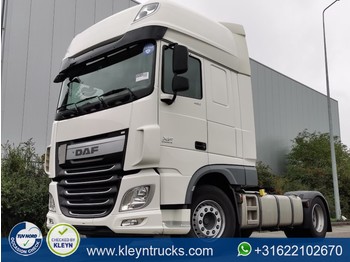 Tractor unit DAF XF 460: picture 1