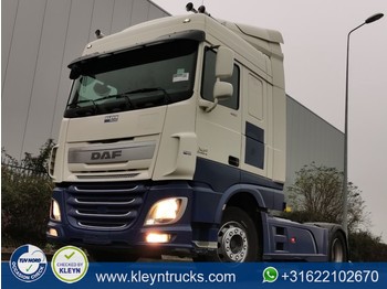 Tractor unit DAF XF 460