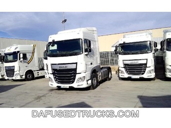 Tractor unit DAF XF 460 FT