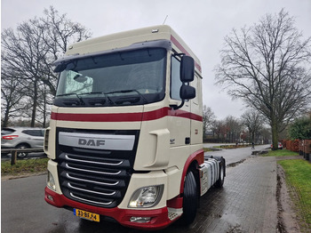 Tractor unit DAF XF 460