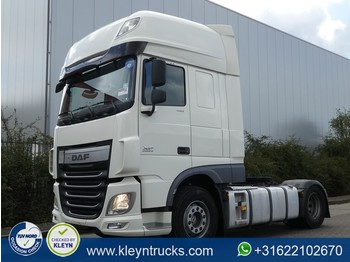 Tractor unit DAF XF 460 manual intarder