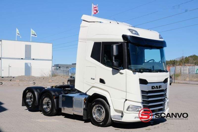 Tractor unit DAF XF 530: picture 3