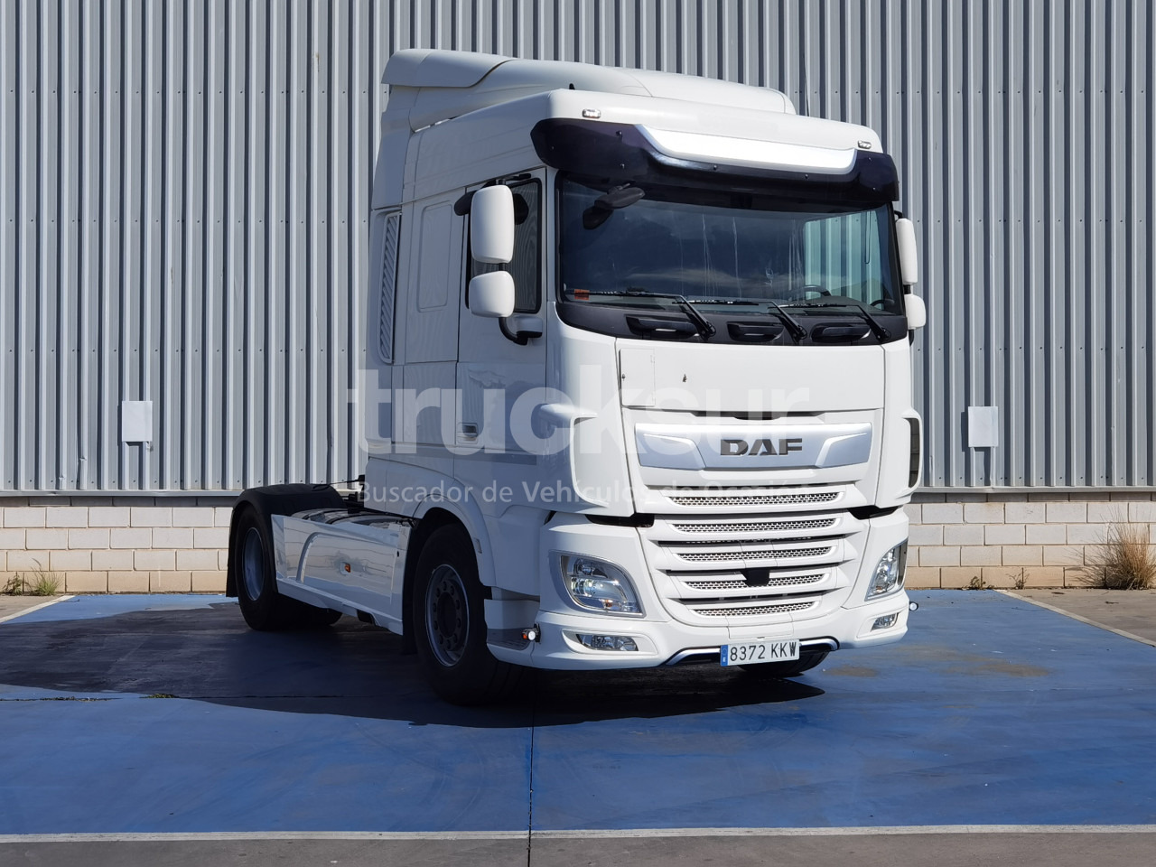 Tractor unit DAF XF 530 FT: picture 2
