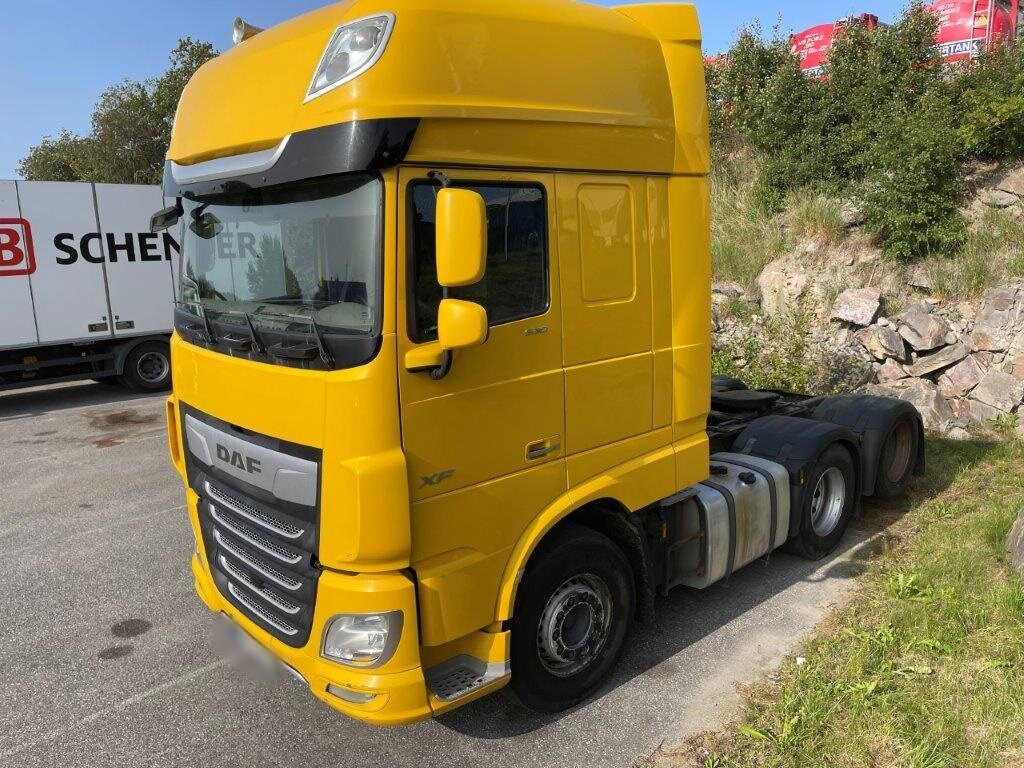 Tractor unit DAF XF 530 FTS 6x2 XF 530 FTS 6x2, Intarder, SuperSpace, Zwillingsbereifte Liftachse: picture 4