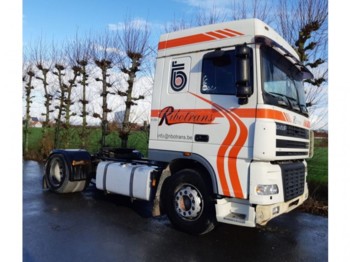 Tractor unit DAF XF 95: picture 1