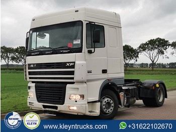 Tractor unit DAF XF 95.430 manual
