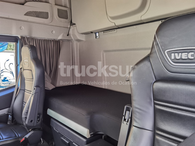 Tractor unit IVECO STRALIS AS440S46T/P LNG: picture 7