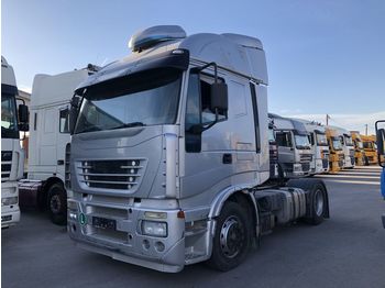 Tractor unit IVECO STRALIS EURO5 MANUAL PTO ANALOG TACHO