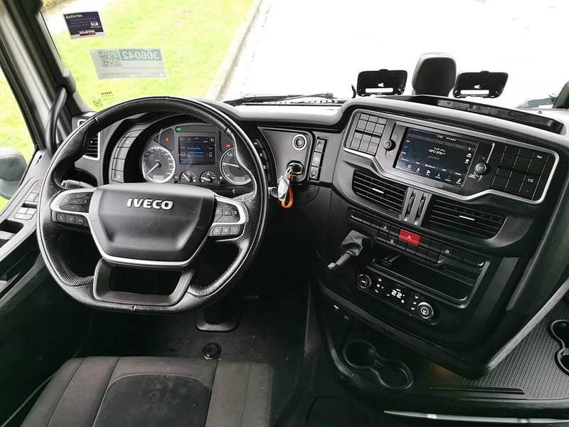 Tractor unit Iveco S-WAY AS440S51 intarder 189 tkm: picture 8