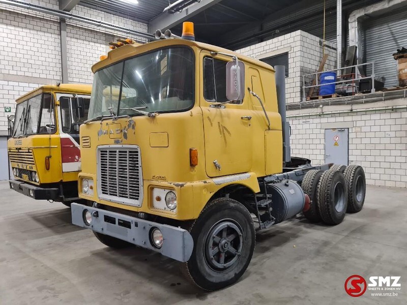 Tractor unit MACK F 700 francais/french: picture 3