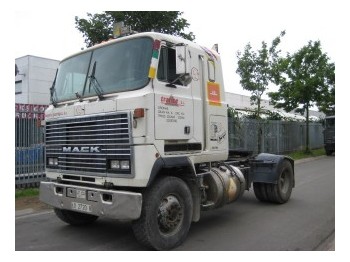 MACK MH612 - Tractor unit