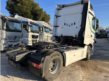 Mercedes Actros 1851 - Tractor unit: picture 3