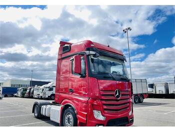 Tractor unit Mercedes-Benz 1848 Mega Big Space Actros: picture 1