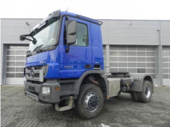 Tractor unit Mercedes-Benz 2044 AS/4x4 3x Pedale/clutch