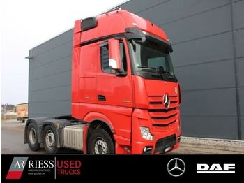 Tractor unit Mercedes-Benz 2558 LS  Classic: picture 1