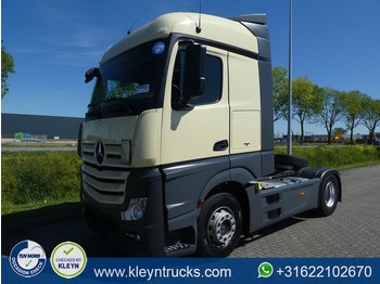 Tractor unit Mercedes-Benz ACTROS 1842 LS retarder 420 tkm