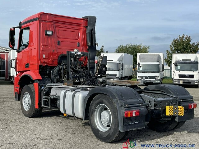 Tractor unit Mercedes-Benz Arocs 2051 4x4 HAD Kipphydraulik 1. Hand Klima: picture 10